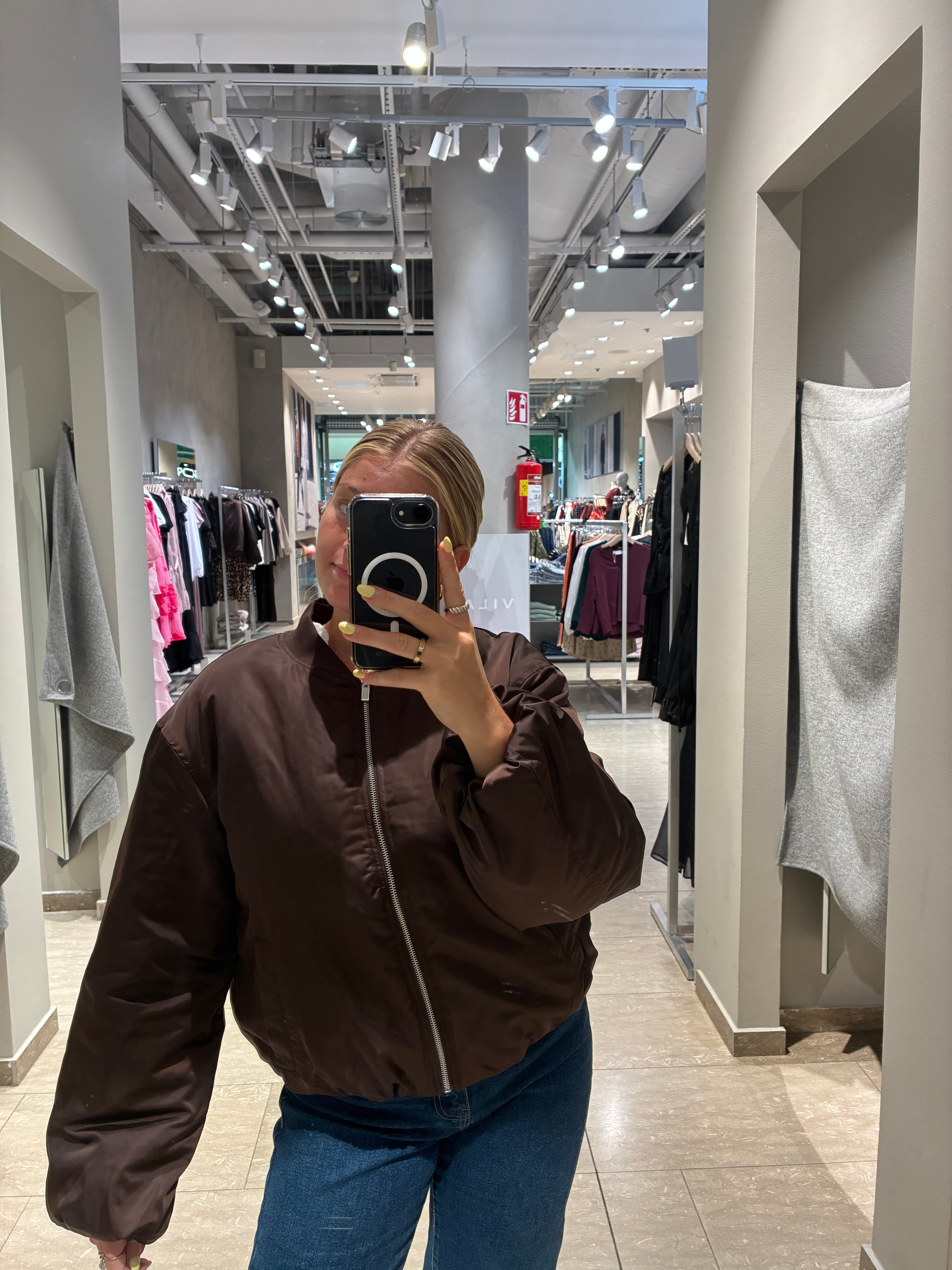 VIBILLIE Otw Bomber - Coffee Bean